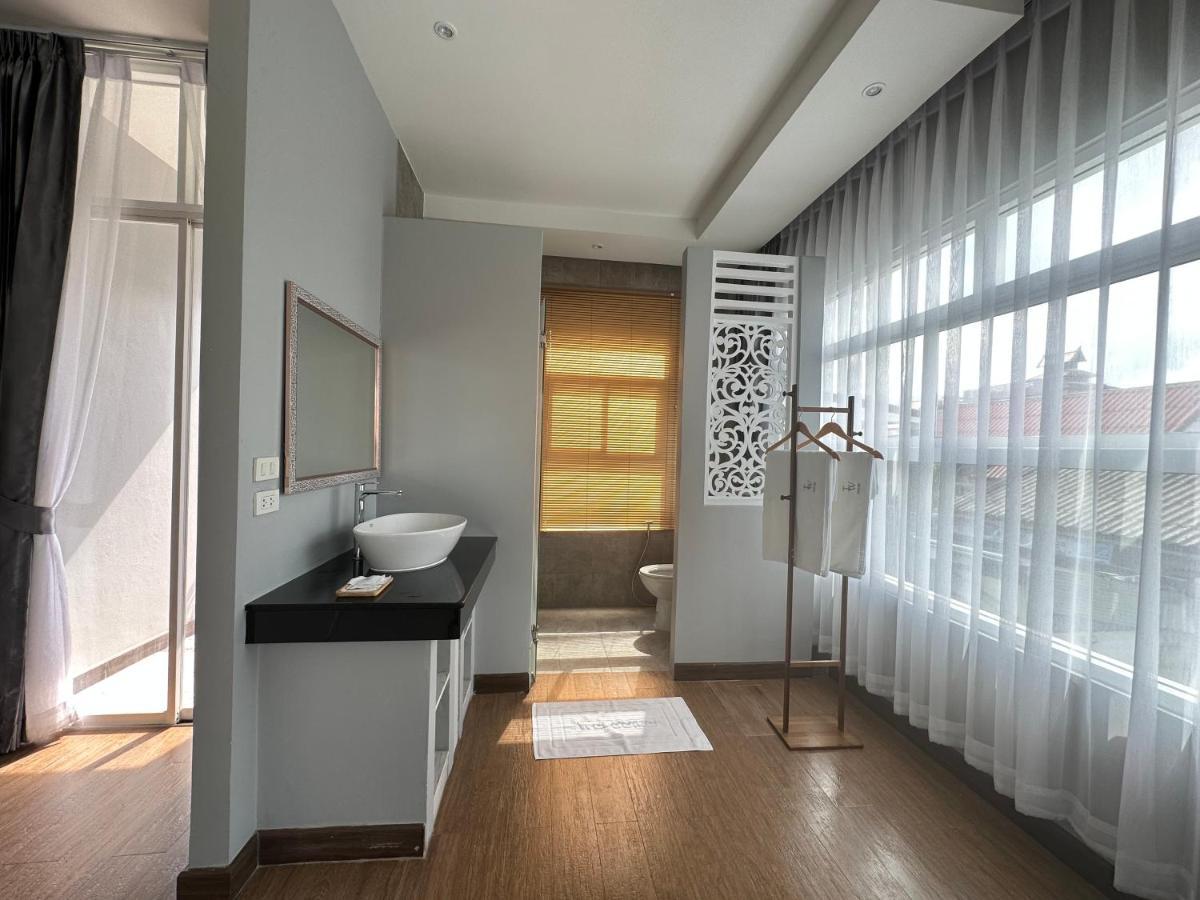 A Pousada The White House Rachamankha เดอะ ไวท์เฮ้าส์ ราชมรรคา Chiang Mai Exterior foto