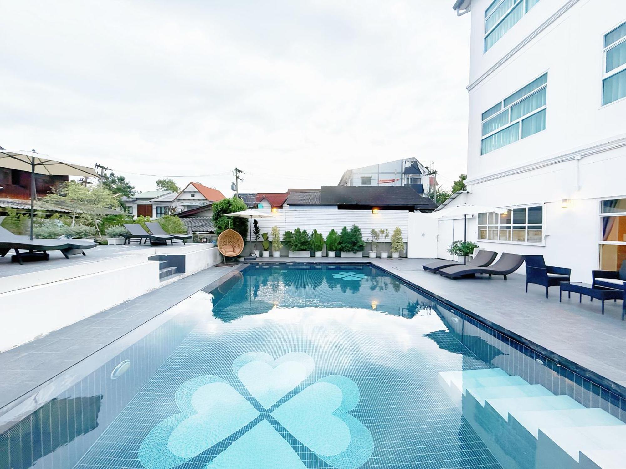 A Pousada The White House Rachamankha เดอะ ไวท์เฮ้าส์ ราชมรรคา Chiang Mai Exterior foto
